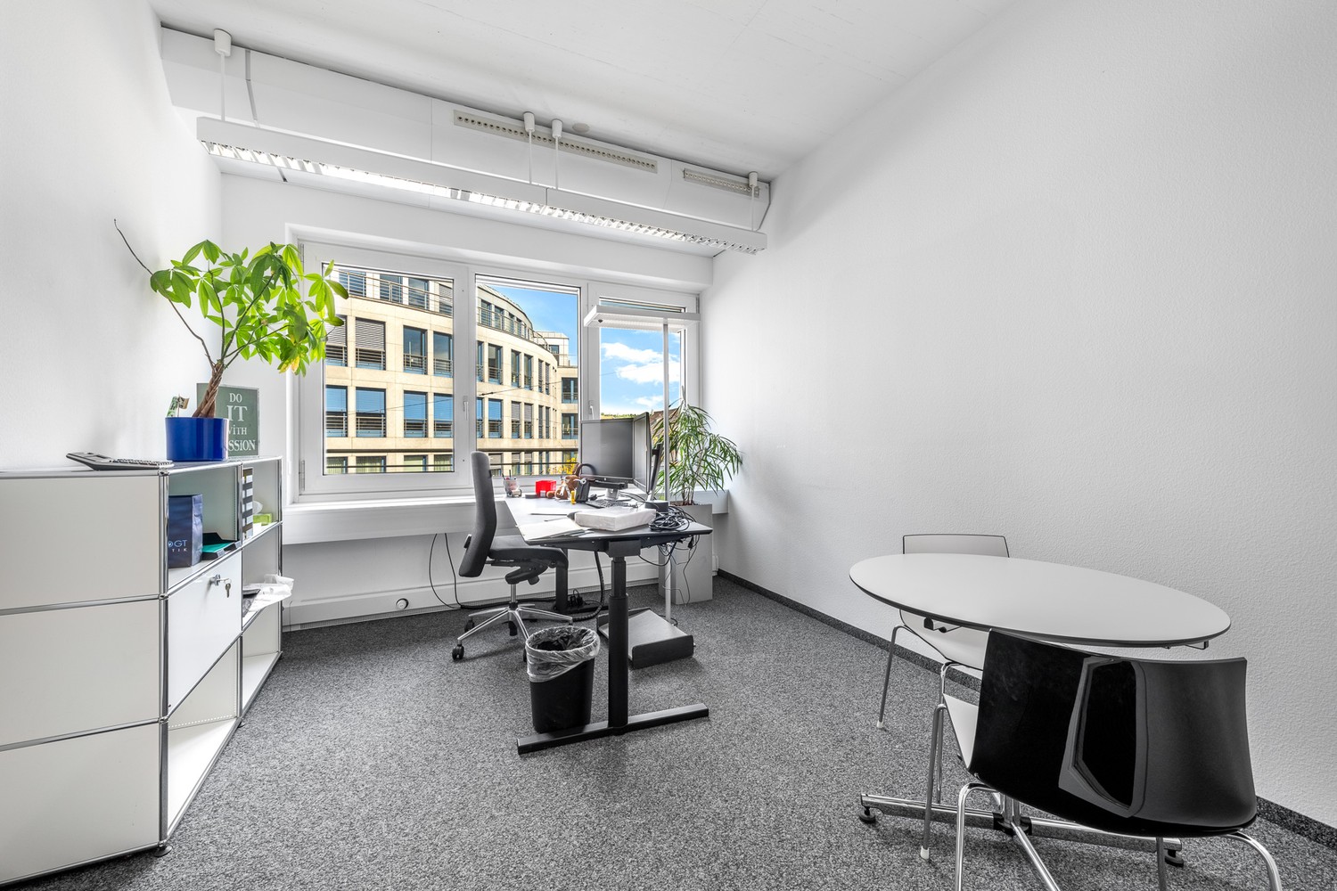 Ihr neuer Bürostandort - direkt am Bahnhof Winterthur - 0