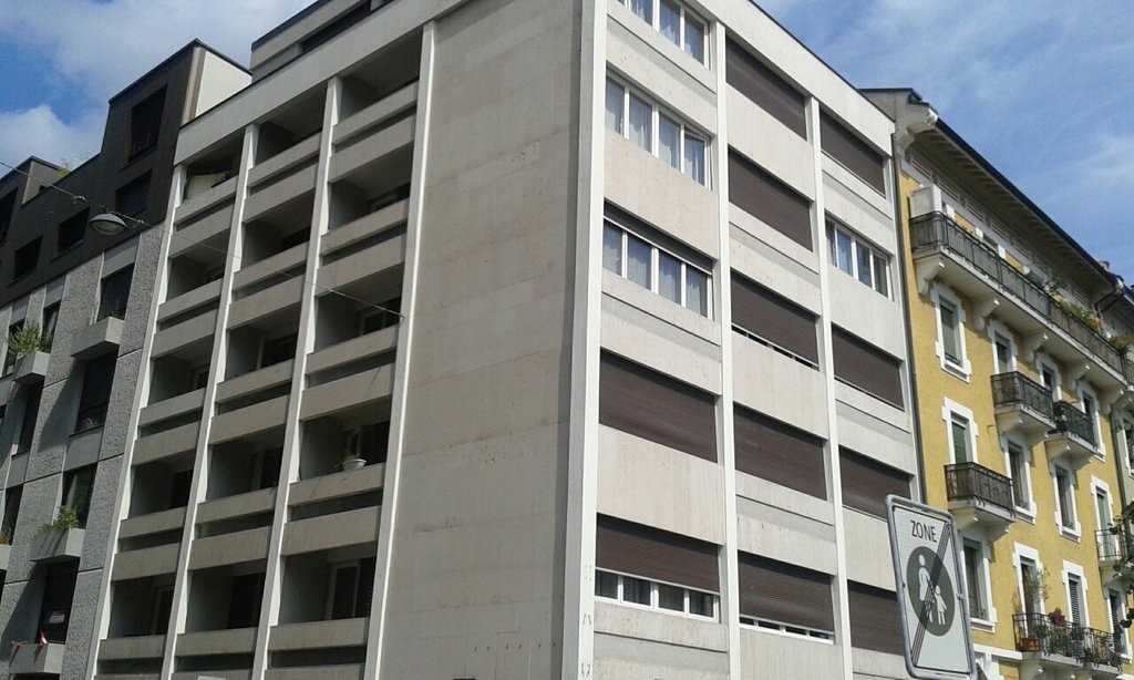 Arcade à louer d'environ 120m2 - Quartier de l'Hôpital - 0