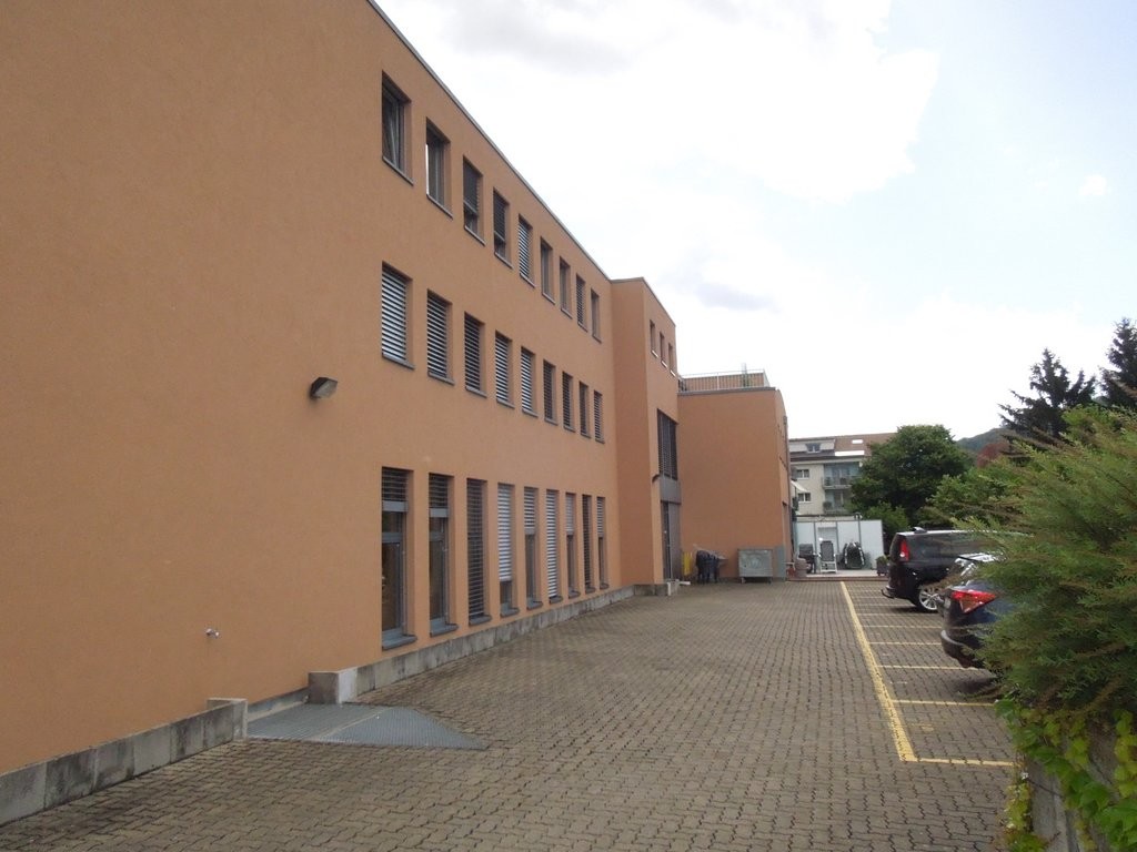 Zentral gelegenes Büro für KMUs/Startups - 9