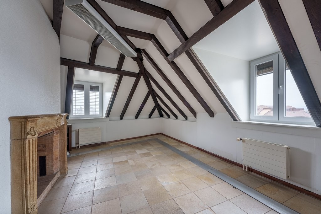 Surface bureau au centre-ville de Neuchâtel - 2