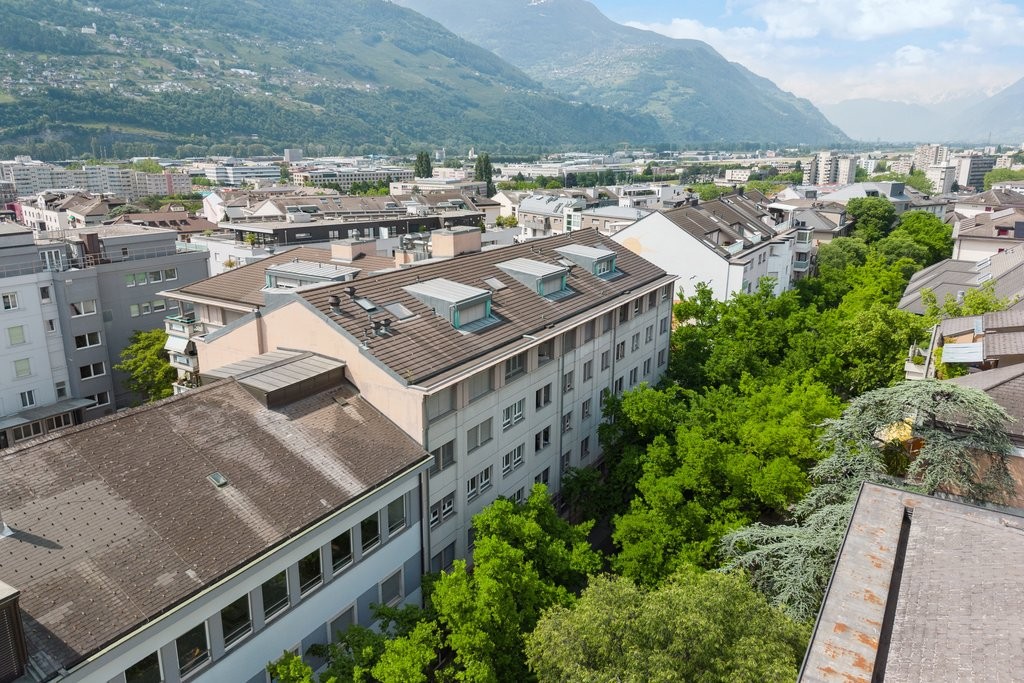 Spacieux bureau de 252m2 à louer au Centre-Ville de Sion - 7