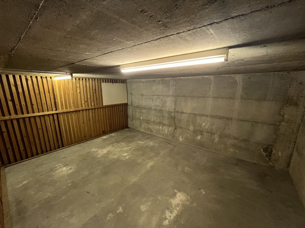 Dépôt à louer au centre-ville de Sion - 1