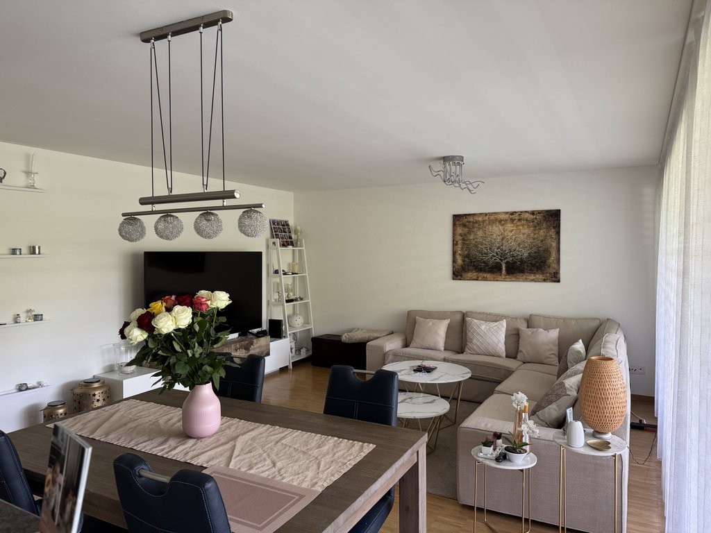 Ein glücklicher Wohnungsstart - 1