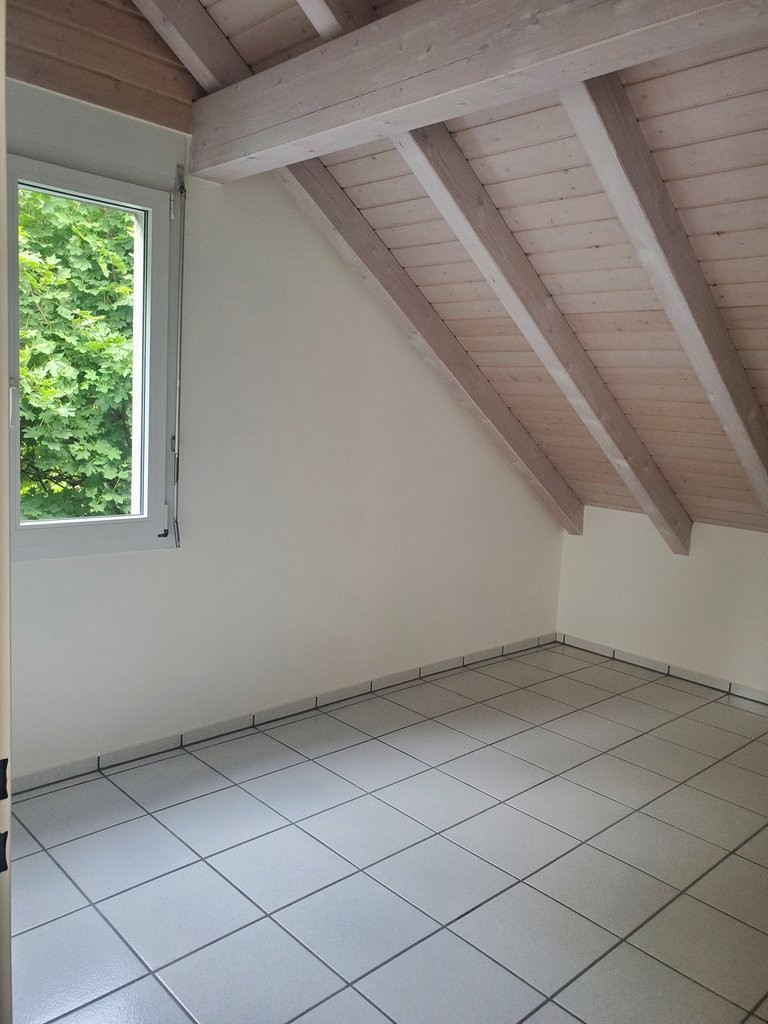 Einmalige Gelegenheit - charmante Dachwohnung an ruhiger Lage! - 4