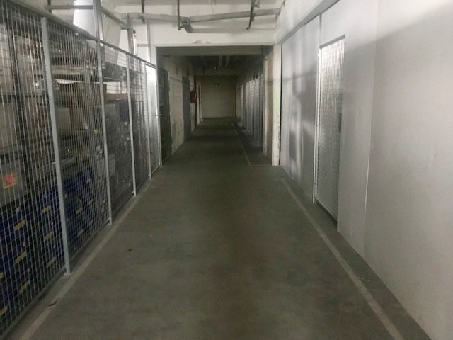 Attraktive Lagerflächen im 1. UG mit Warenlift - 5