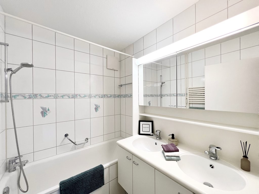 Wir suchen genau Sie - 3