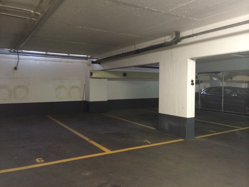 Grosse Einstellplätze direkt beim Hauptbahnhof Zürich verfügbar - 0