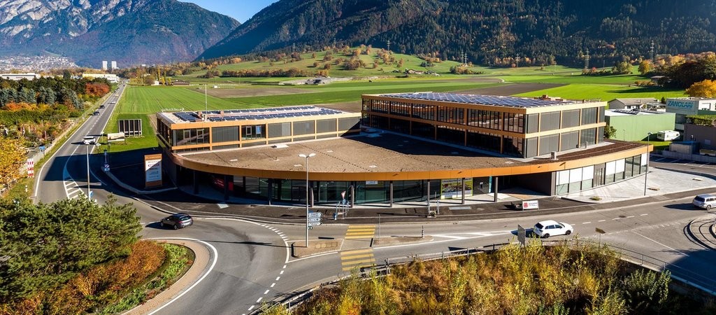 Einstellplätze im Plarenga Center zu vermieten! - 0