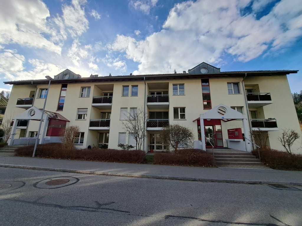 Parkplatz in Einstellhalle - 0