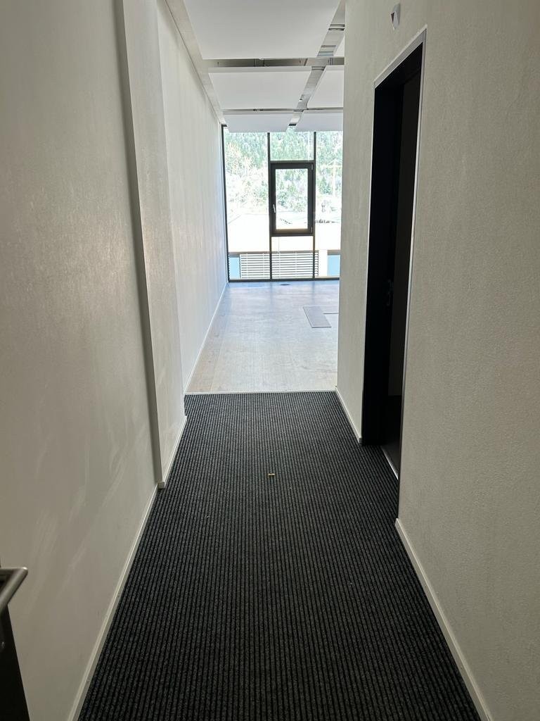 Moderne Gewerberäumlichkeiten im Plarenga-Center, Domat/Ems - 3