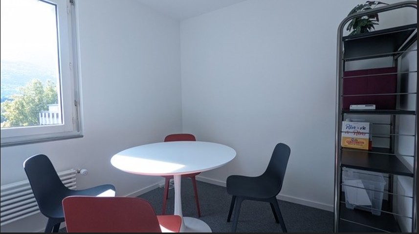 Bureau de 130 m2 à louer dès le 01.07.2024 ou à convenir - 1