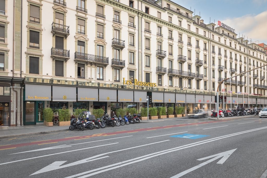 Place de parc dans parking privé gare Cornavin - 0