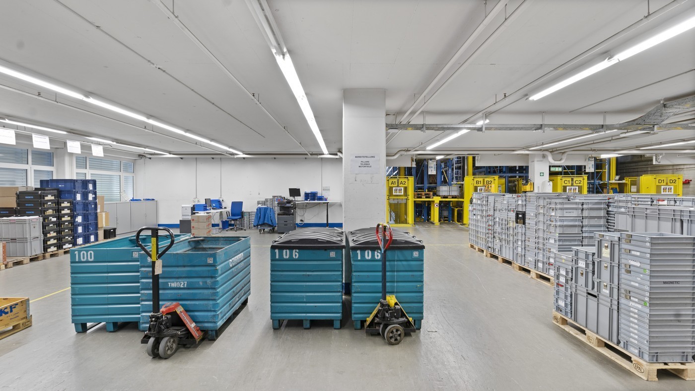 Alle Möglichkeiten für Sie - Lager- und Produktionsflächen bis 2'300 m2 - 2