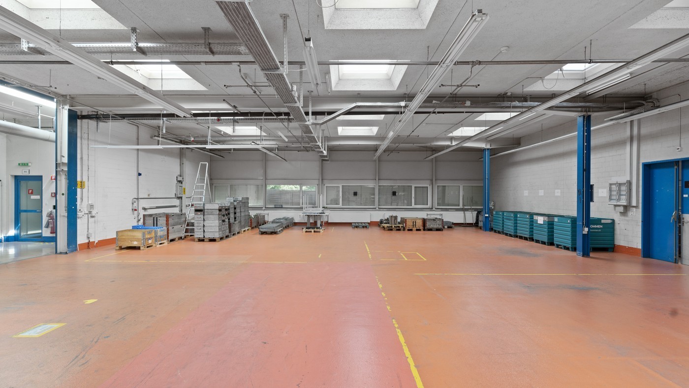 Alle Möglichkeiten für Sie - Lager- und Produktionsflächen bis 2'300 m2 - 4