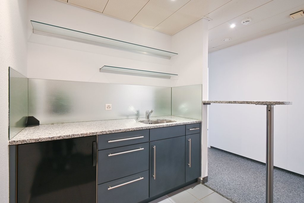 130 m2 - 1'100 m2 - Büroräumlichkeiten im Industriegebiet Täfern - 3