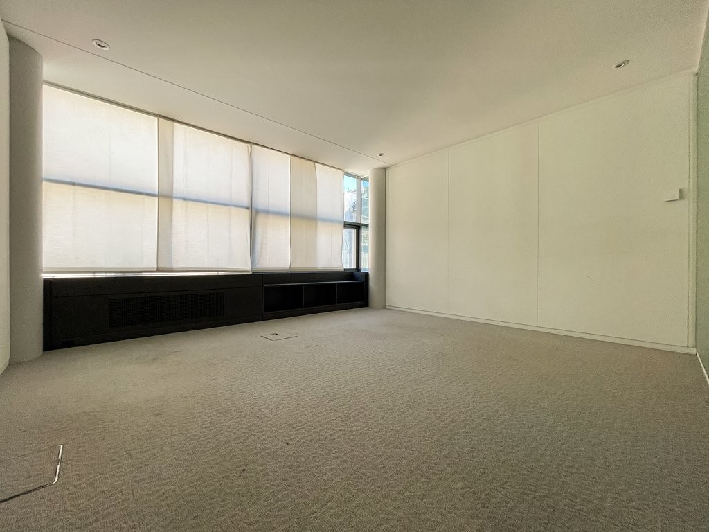 Bureau lumineux à deux pas du Lac et de la rue du Rhône - 4