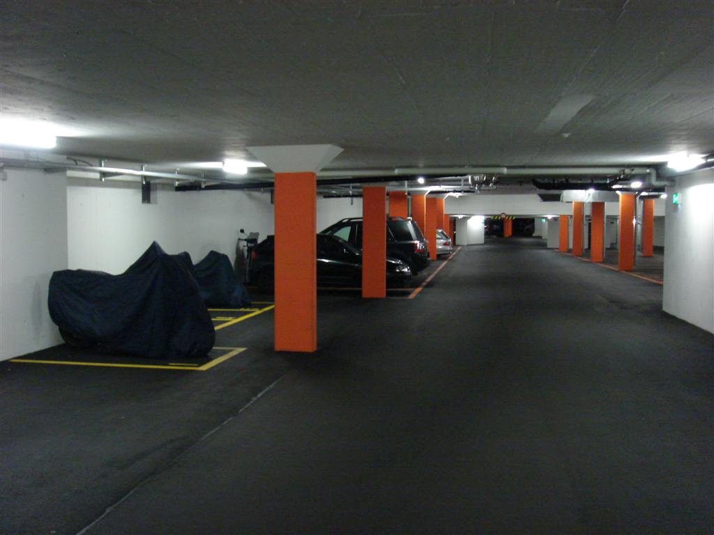 Einstellplatz nahe Schwimmbad gesucht? - 1