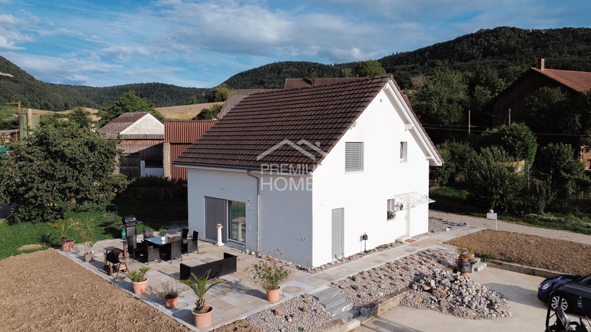 Familienidylle mit Entwicklungspotenzial - 0