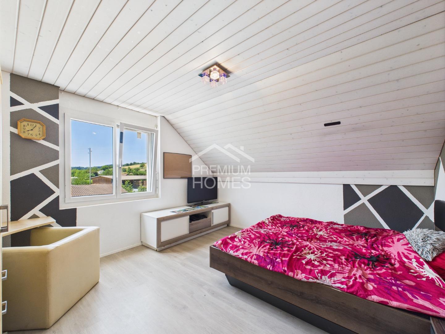 Familienidylle mit Entwicklungspotenzial - 8