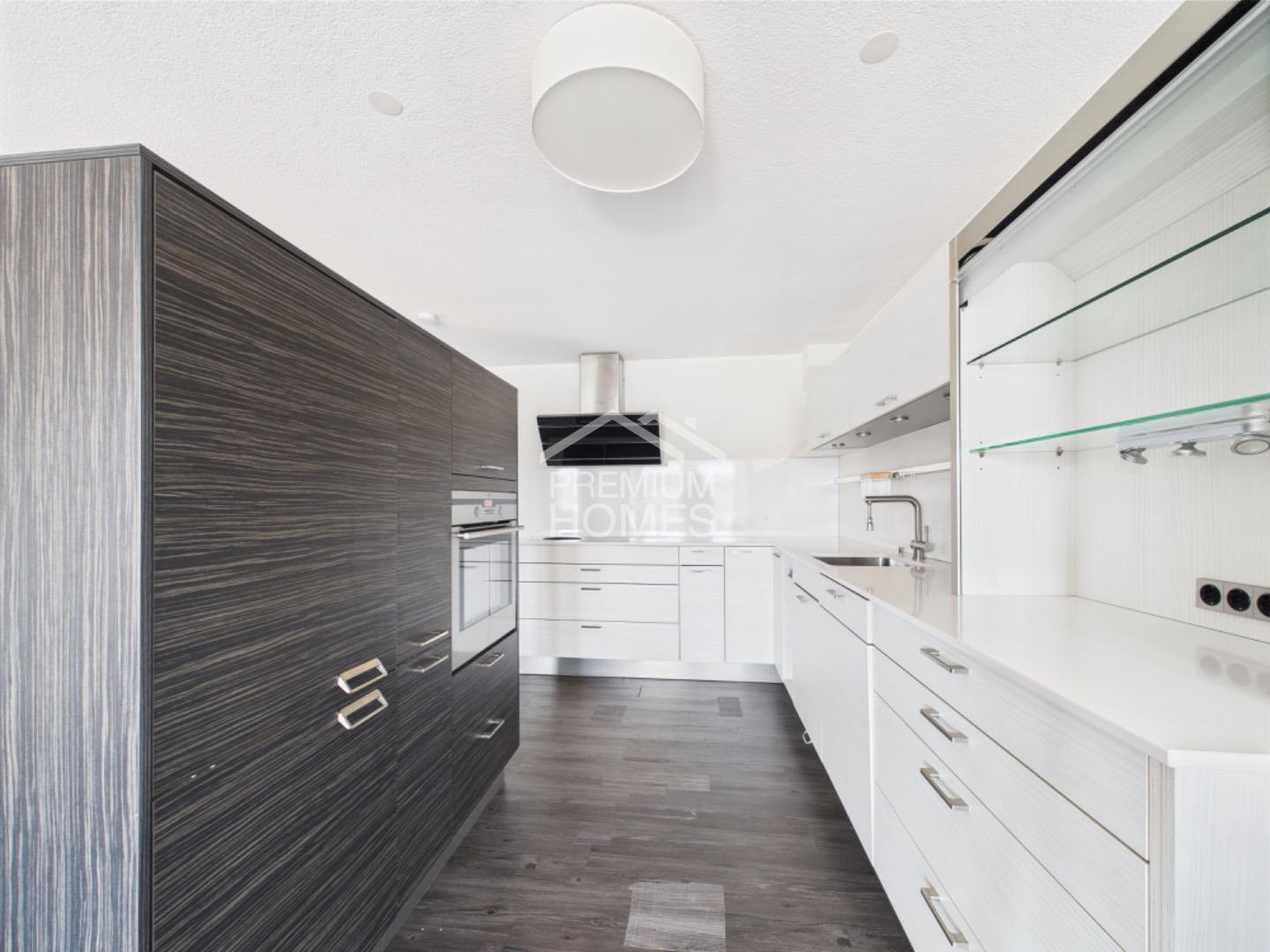 Reihenhaus mit Terrasse, Balkon & Traumlage - 2