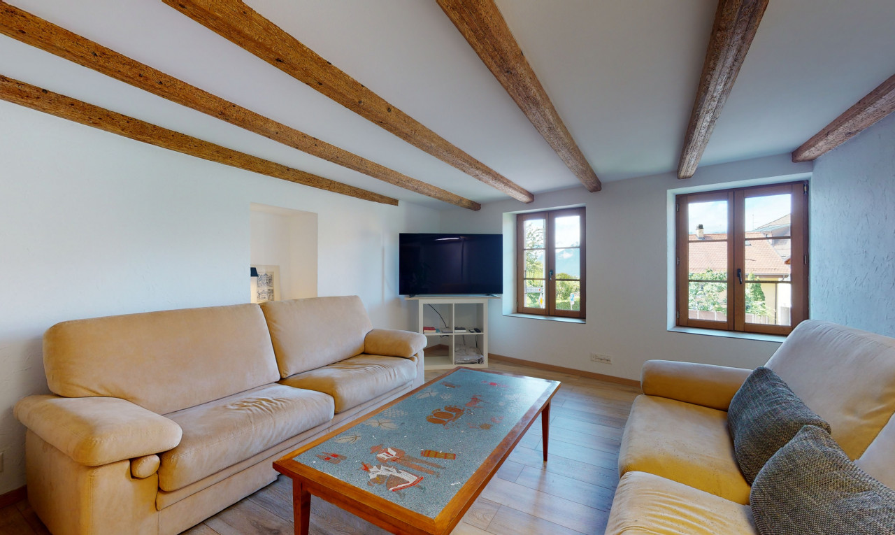 Superbe propriété avec cachet et gros potentiel au coeur de St-Légier - 1