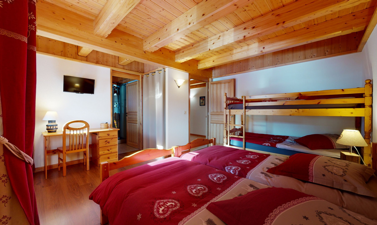Luxuriöses Holzchalet mit Panoramablick nahe Crans-Montana - 9