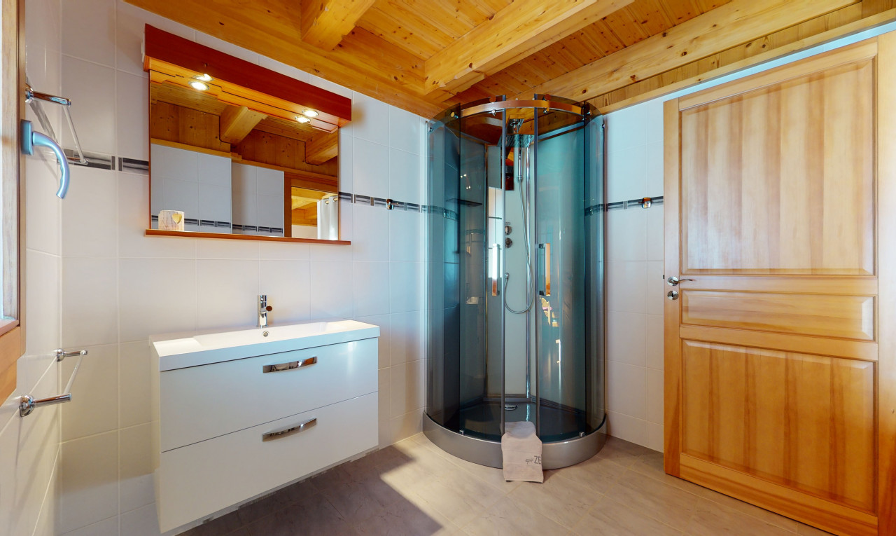 Luxuriöses Holzchalet mit Panoramablick nahe Crans-Montana - 10