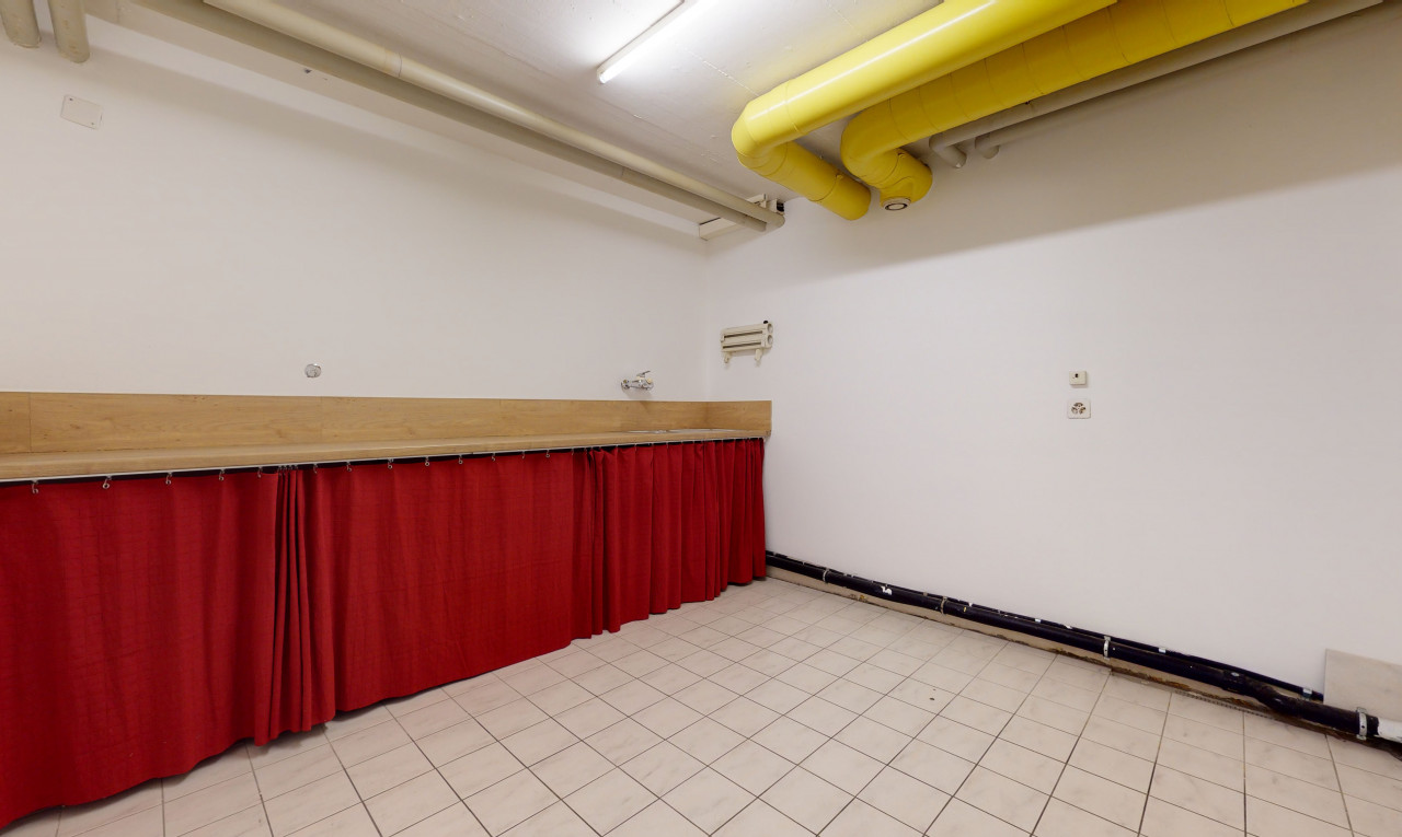 Commerce in à Sion - 1