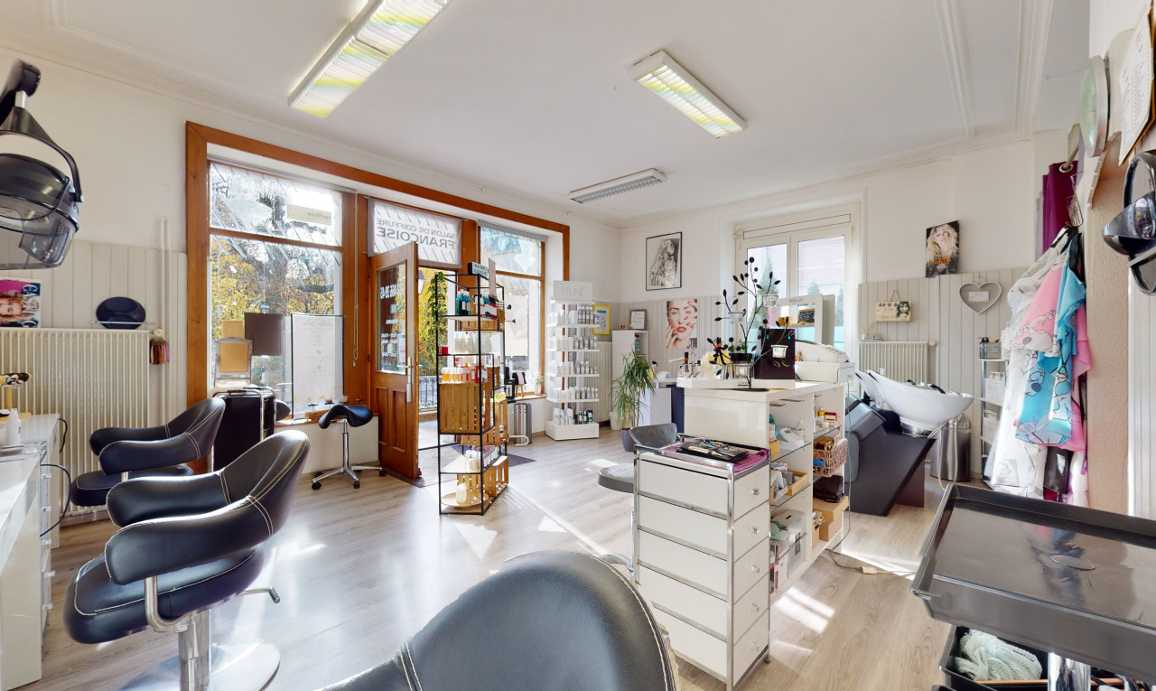 Renovated mixed-use building in the centre of Porrentruy - 11