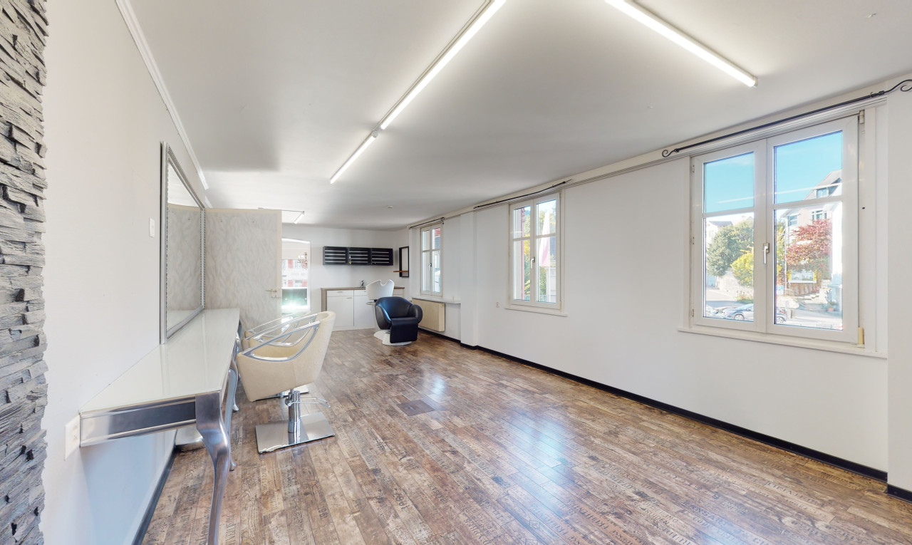 Mehrfamilienhaus mit Gewerbe – zentral und renditestark - 1