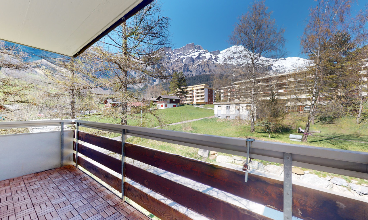 4.5 Zimmer idyllisch gut gelegen mit Blick auf die Berge - 0