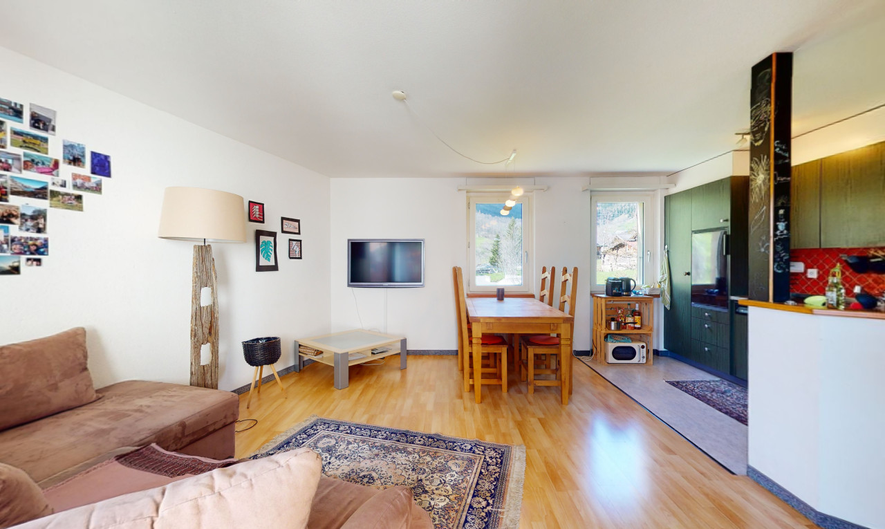 4.5 Zimmer idyllisch gut gelegen mit Blick auf die Berge - 3