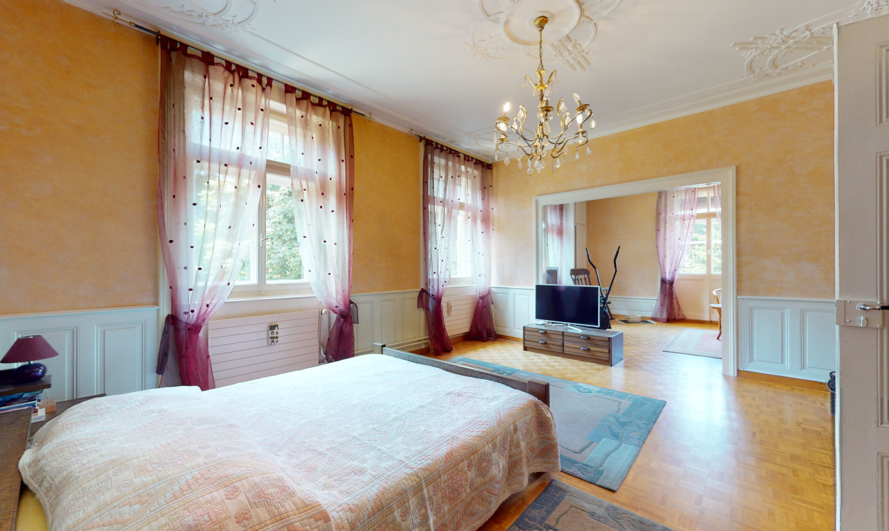 Einzigartig!Gemischtes Mehrfamilienhaus mit hohem Umwandlungspotenzial - 4