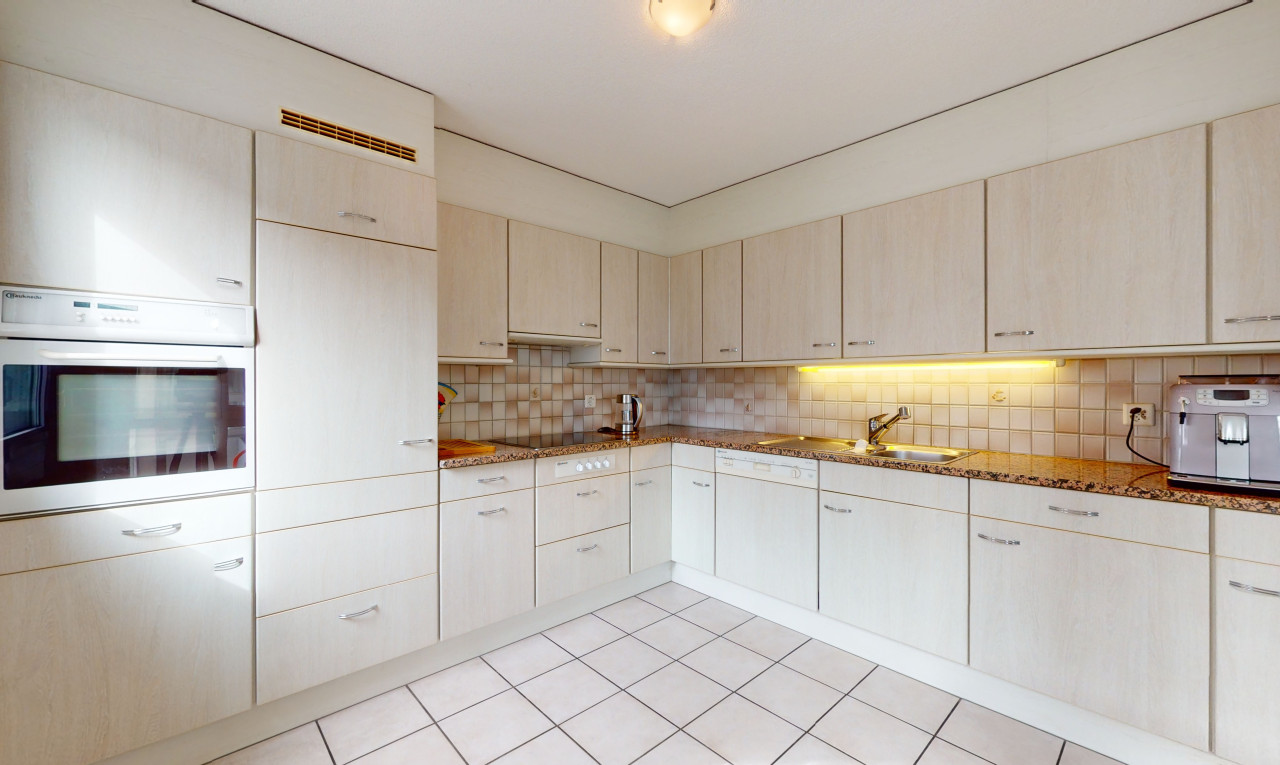 Sonnige 4,5-Zimmerwohnung an zentraler Wohnlage - 6