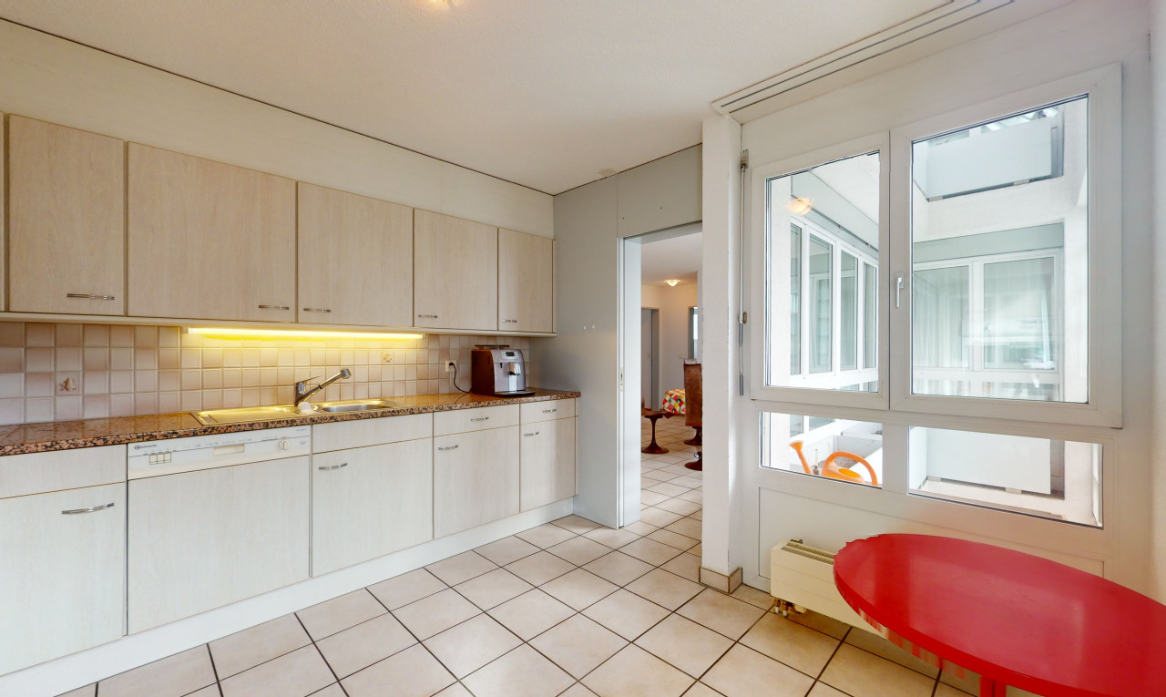 Sonnige 4,5-Zimmerwohnung an zentraler Wohnlage - 7