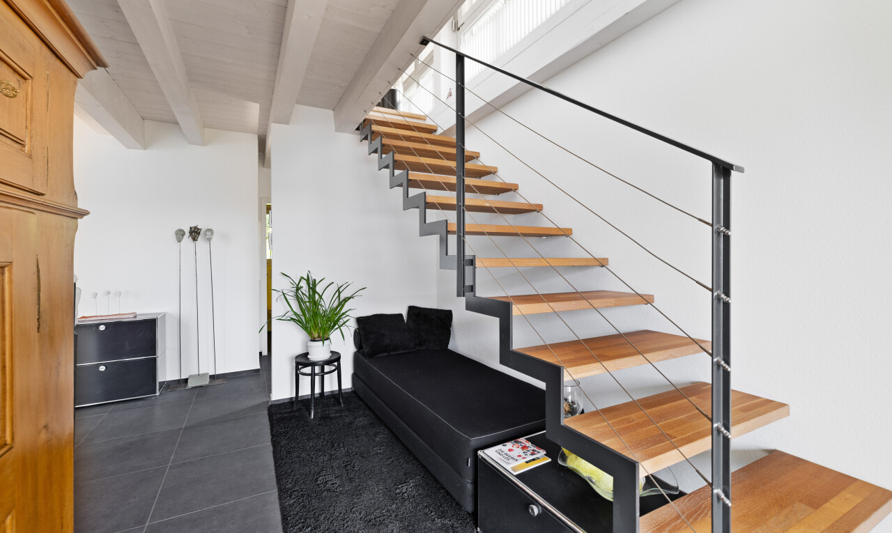 Two-Family House with Studio in a Central Location in Orpund near Biel - 10