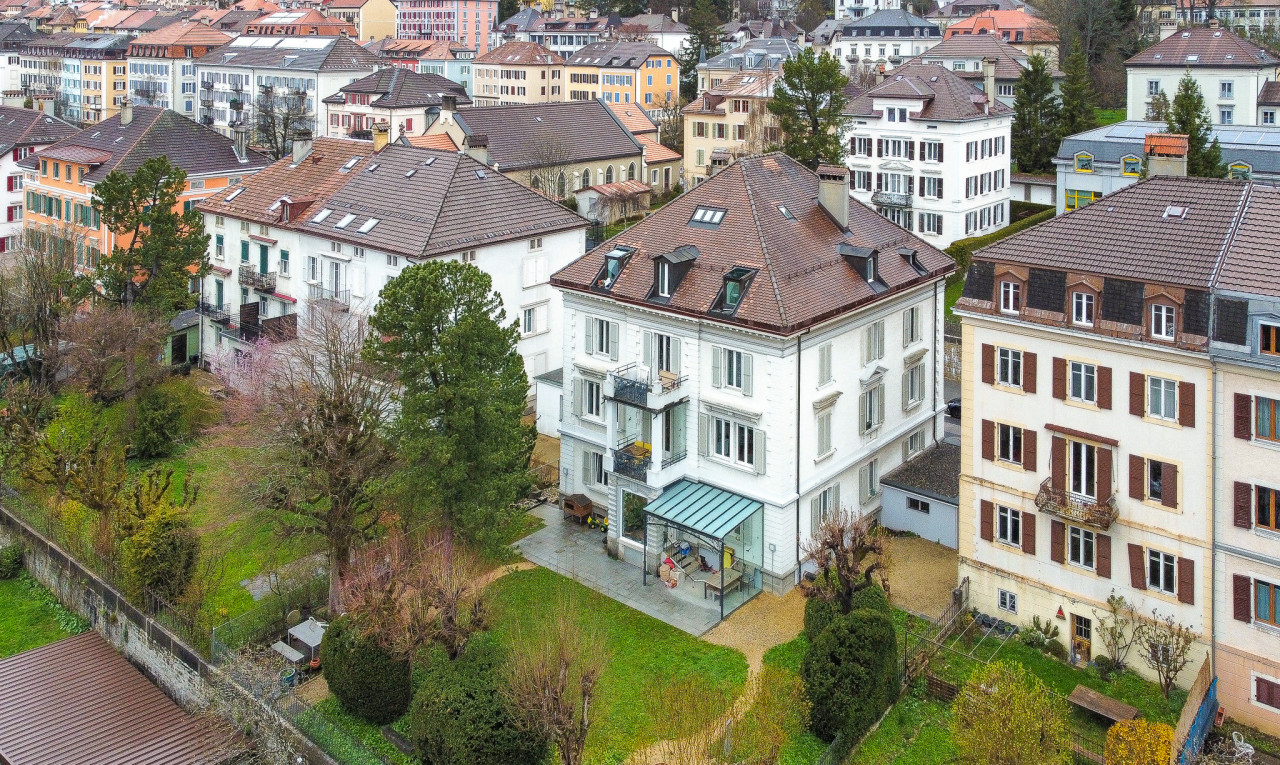Außergewöhnliche Gelegenheit – Komplett renoviertes Penthouse - 8