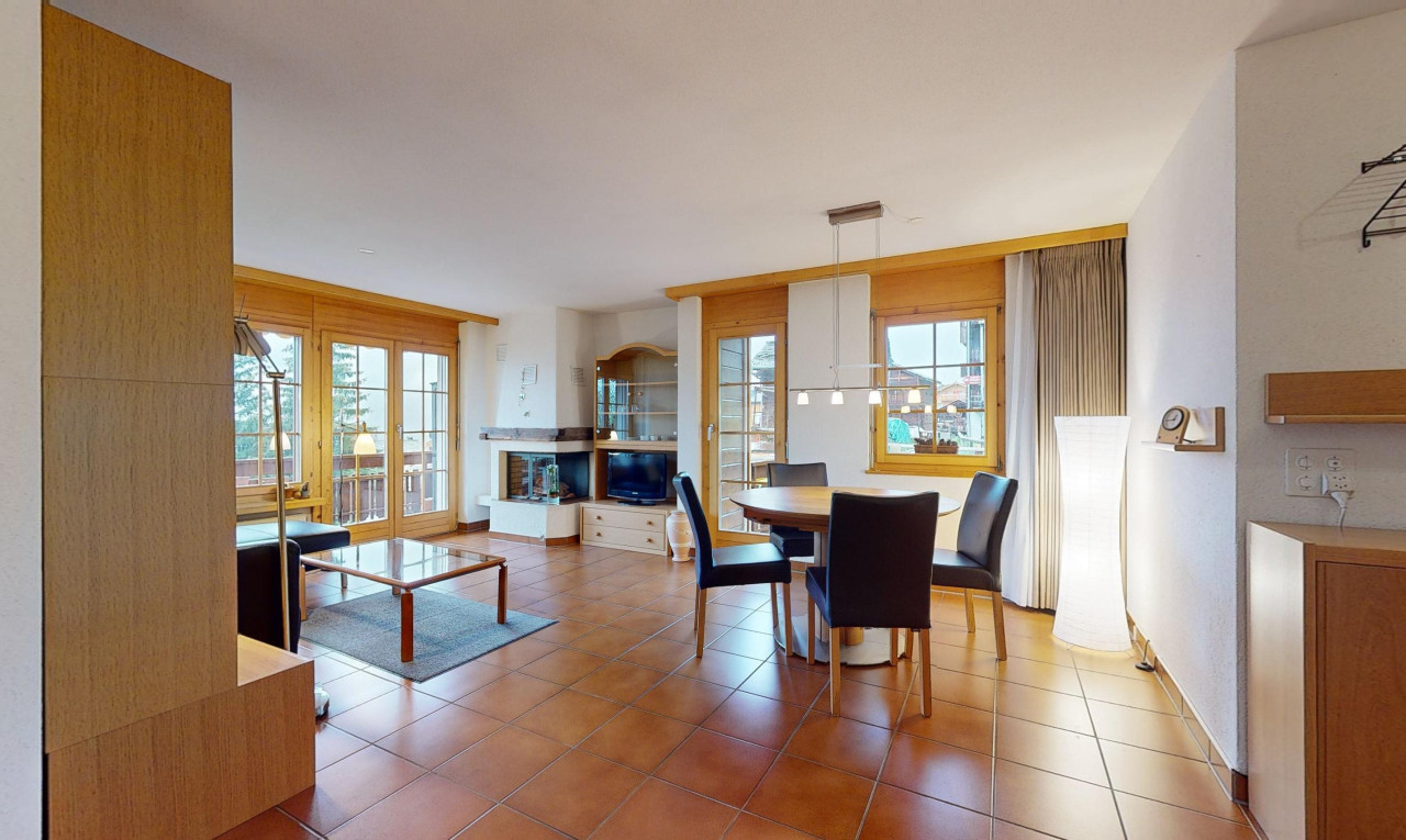 Sonnige 3½-Zimmer-Wohnung mit Alpenblick im Herzen von Grächen - 1