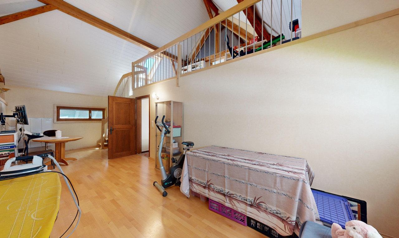 Wunderschöne Doppelhaushälfte mit großem Garten von 700m2! - 11