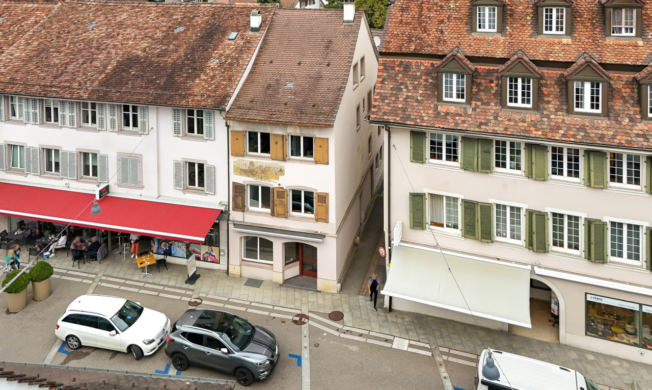Attraktives Mehrfamilienhaus mit Entwicklungspotential in Sissach - 0