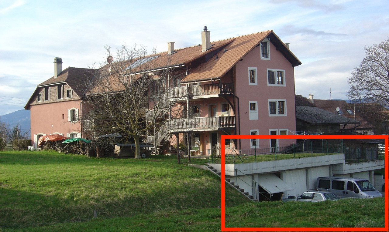 Garage individuel in à Ursins - 0