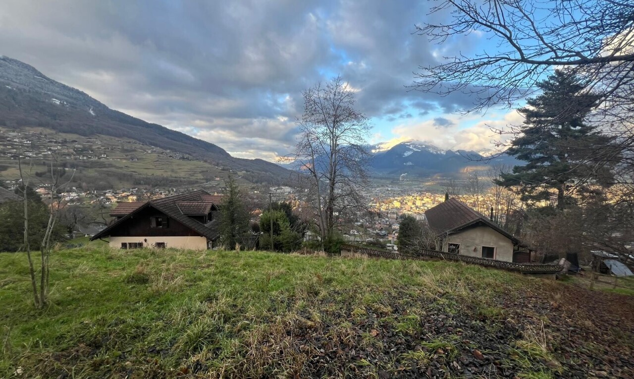 Terrain à bâtir in à Monthey - 2