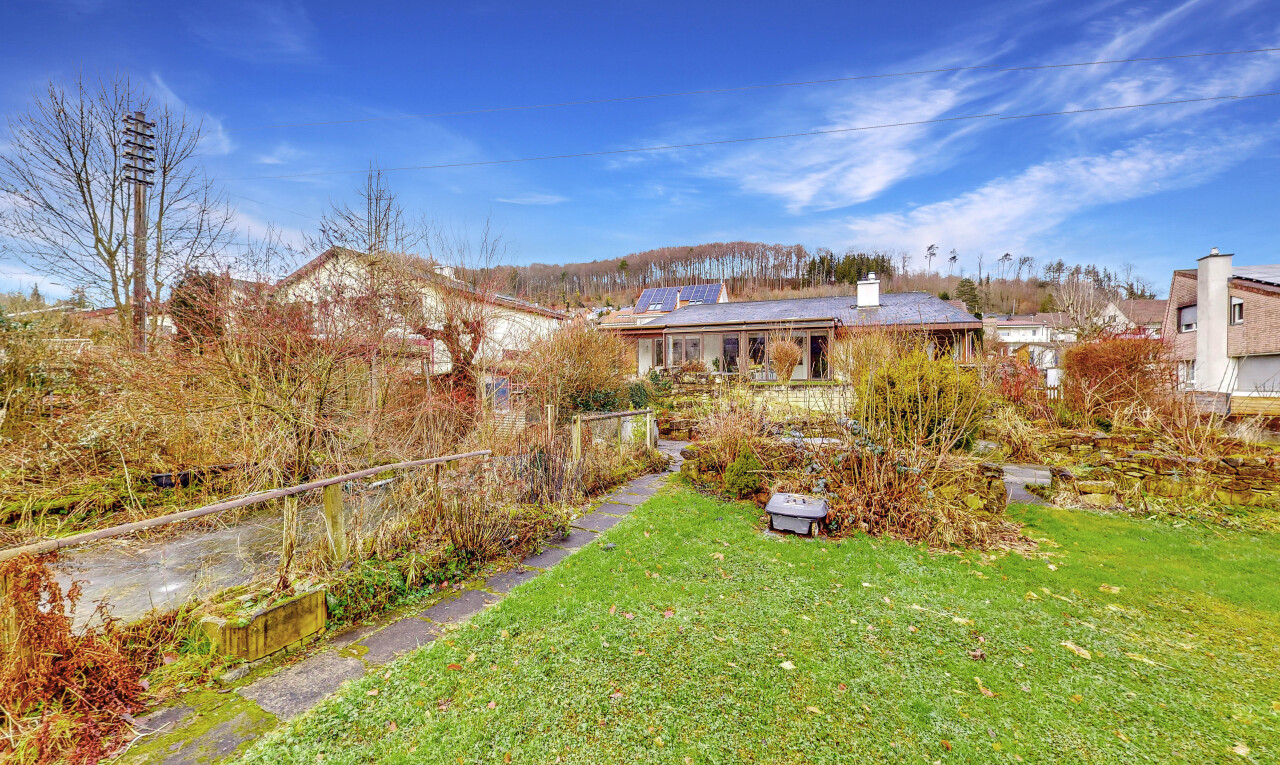 Detached Family Home on 1,135 m² Plot in a Quiet Location - 2