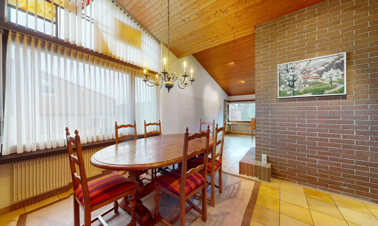 Detached Family Home on 1,135 m² Plot in a Quiet Location - 8