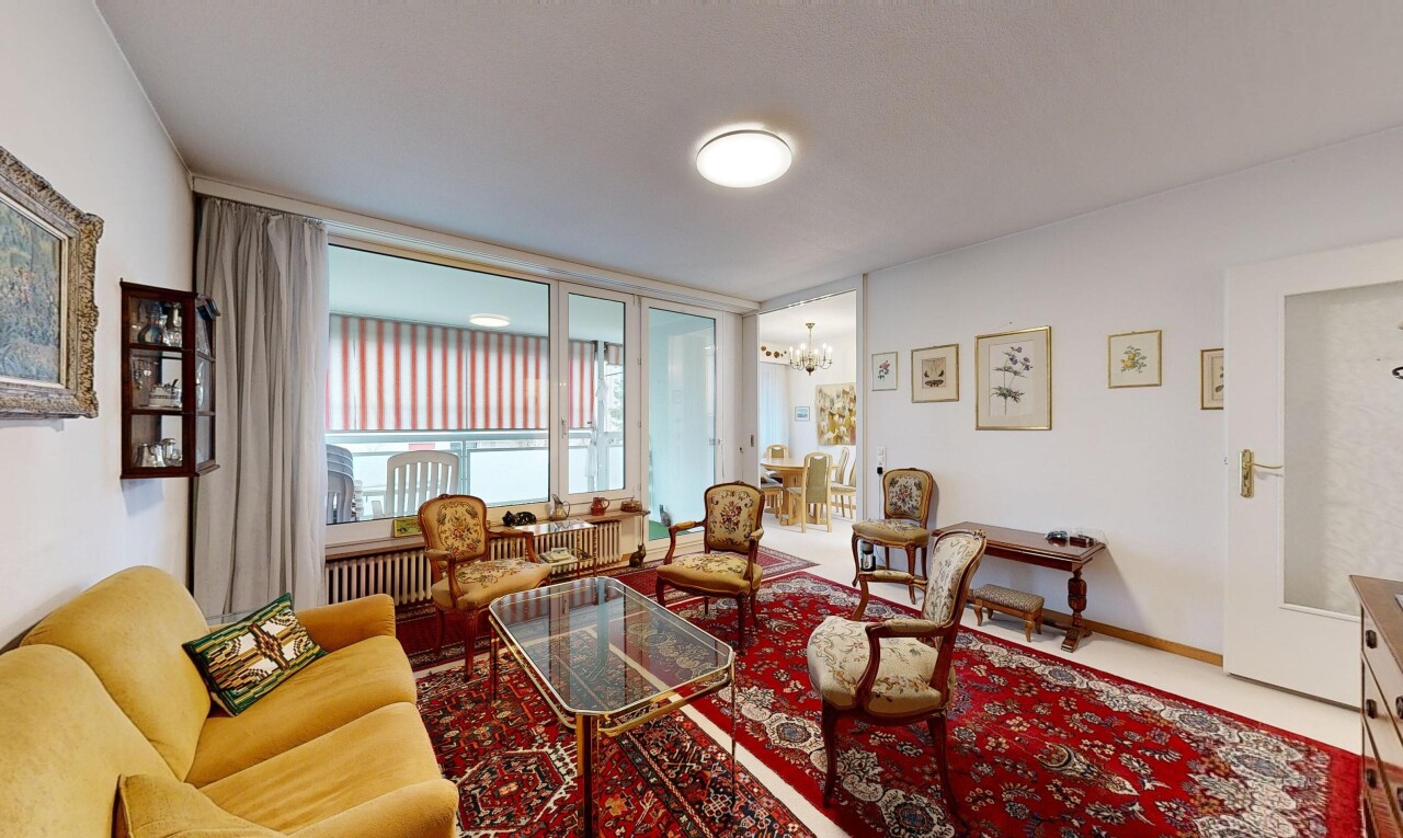 Bright 3-Room Apartment in a Central Location of Birsfelden - 2