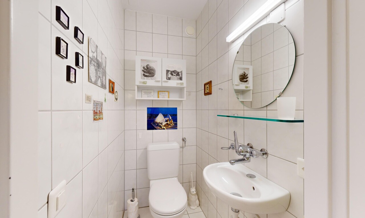 Bright 3-Room Apartment in a Central Location of Birsfelden - 10