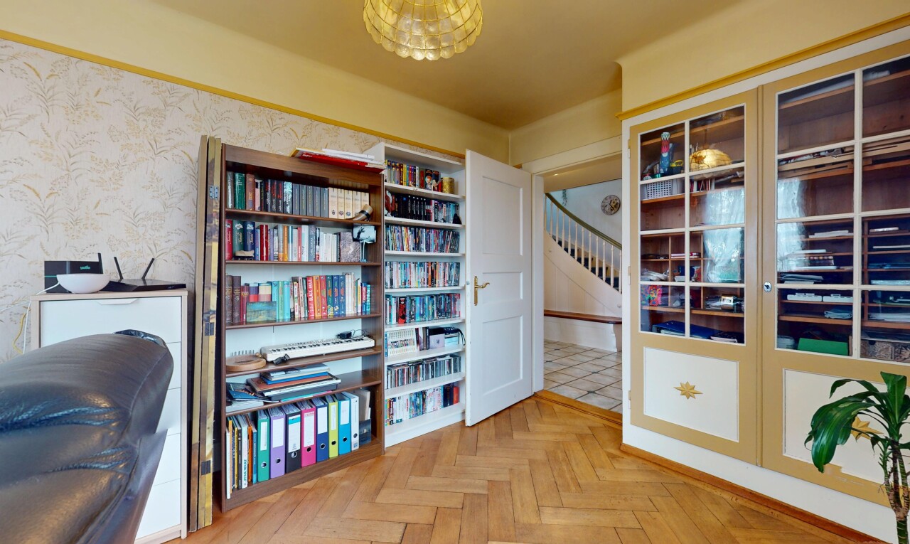 Charmante 10-Zimmer Villa mit Einliegerwohnung - 6