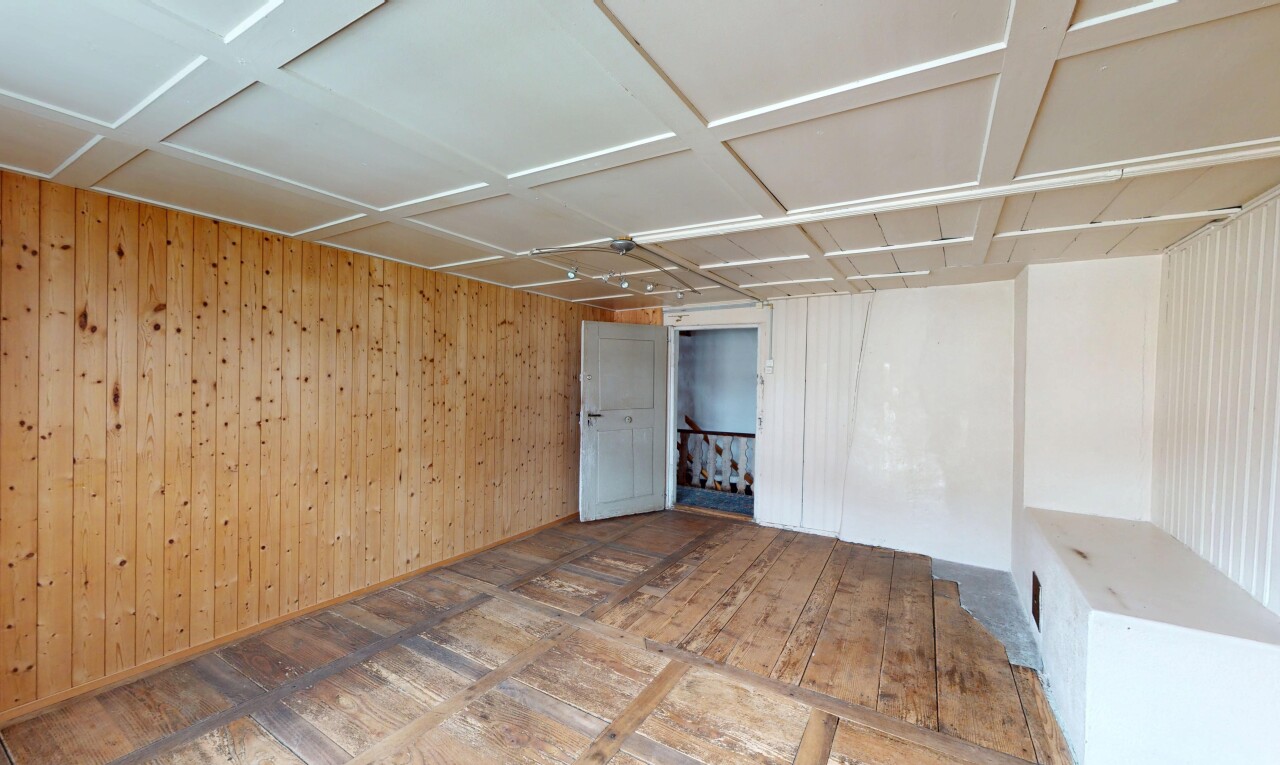 Denkmalgeschütztes 8-Zimmer Doppeleinfamilienhaus an zentraler Lage - 7