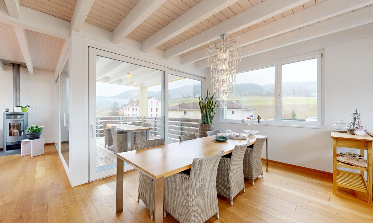 Attraktive Wohnliegenschaft mit Werkhalle und Photovoltaikanlage - 3