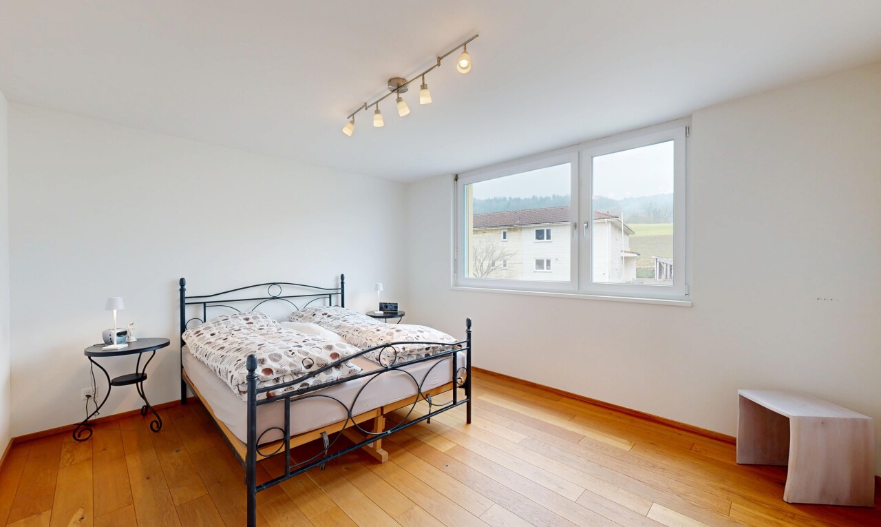 Attraktive Wohnliegenschaft mit Werkhalle und Photovoltaikanlage - 9